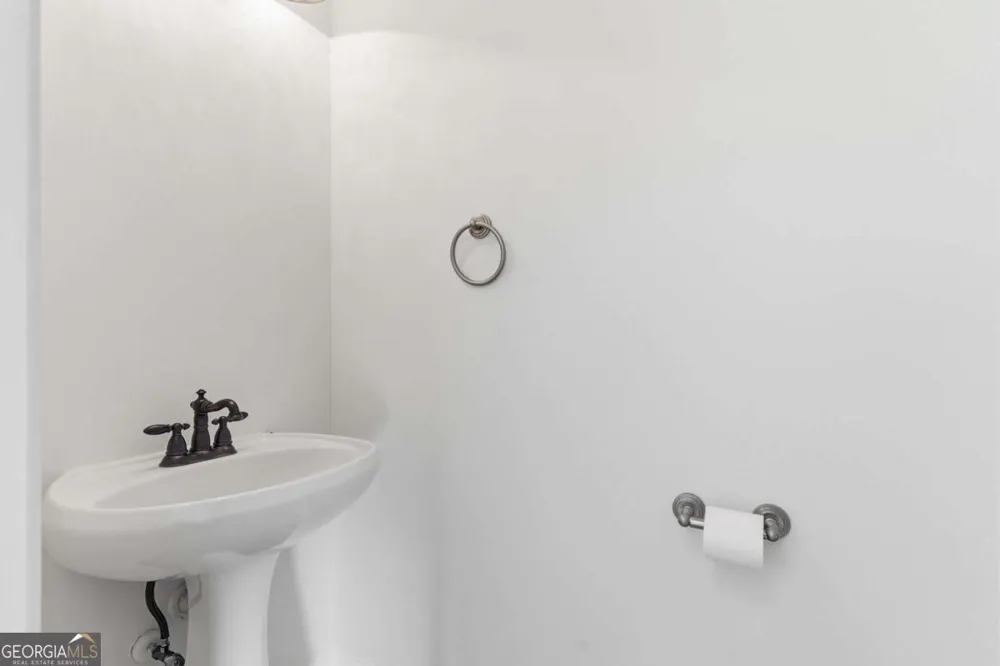 2913 Greyhawk LN Cumming, GA 30040