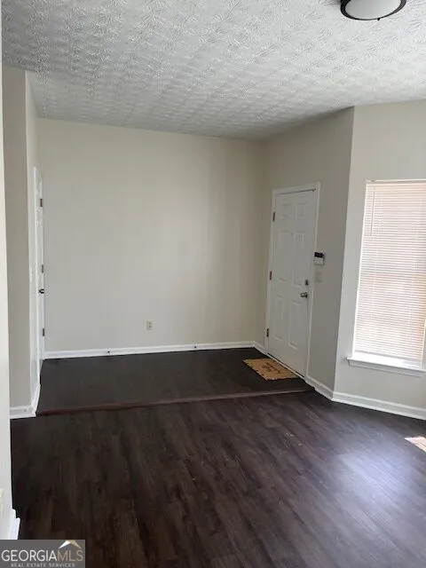 2537 Walden Lake DR Decatur, GA 30035