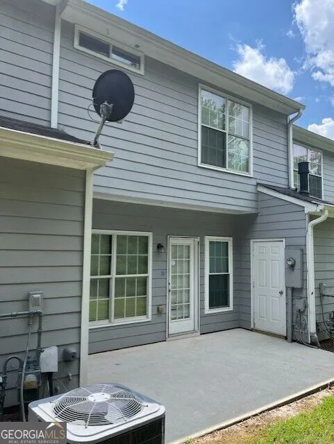 2537 Walden Lake DR Decatur, GA 30035