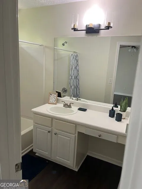 2537 Walden Lake DR Decatur, GA 30035