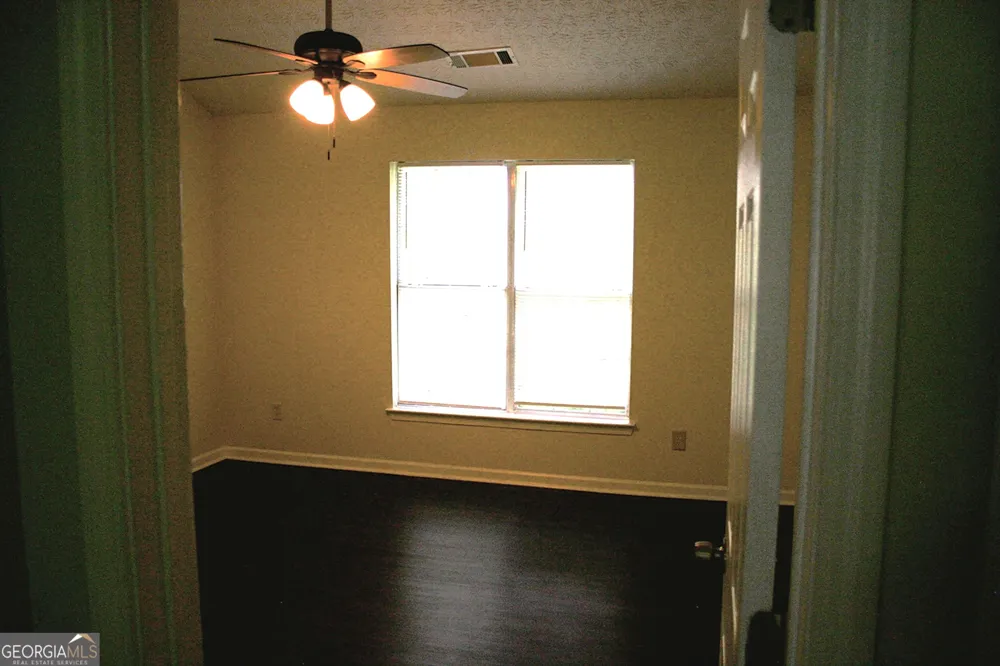 2537 Walden Lake DR Decatur, GA 30035