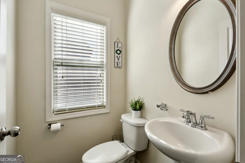 7395 Glisten AVE Sandy Springs, GA 30328