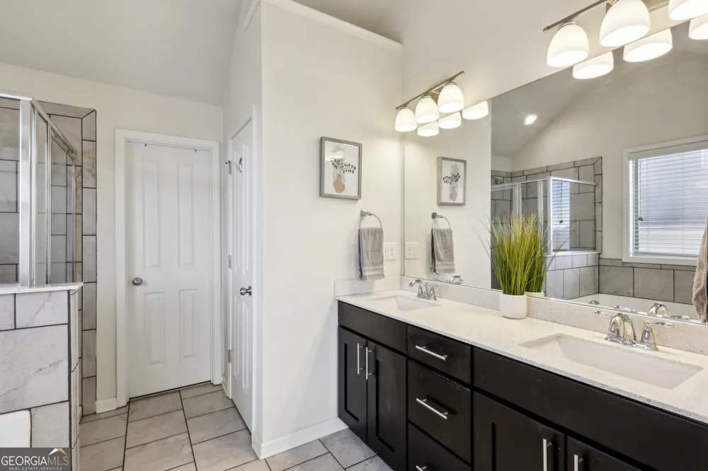 7395 Glisten AVE Sandy Springs, GA 30328