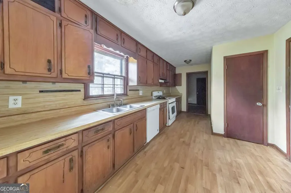 921 Curry CIR SE Conyers, GA 30094