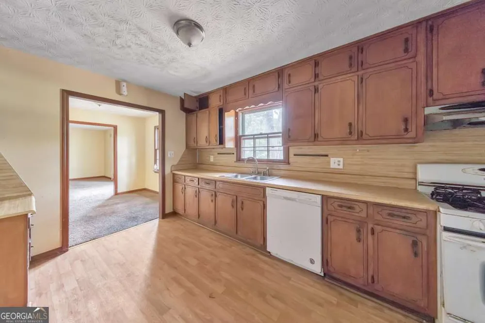 921 Curry CIR SE Conyers, GA 30094