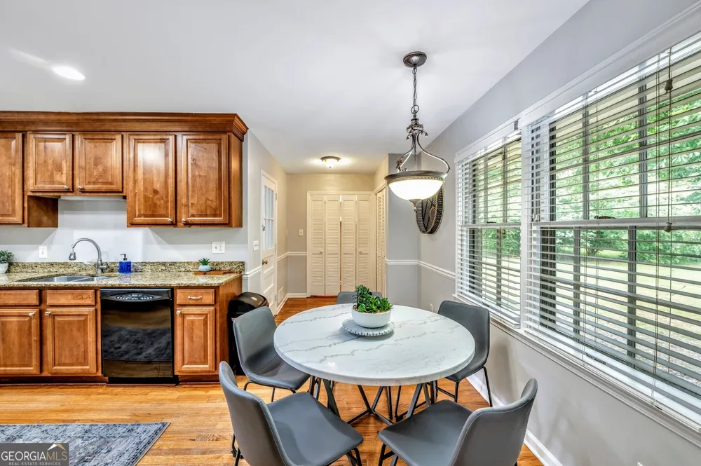 801 Mockingbird LN Marietta, GA 30068