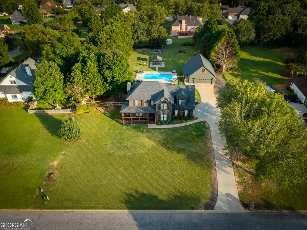 1940 Harvest WAY Loganville, GA 30052