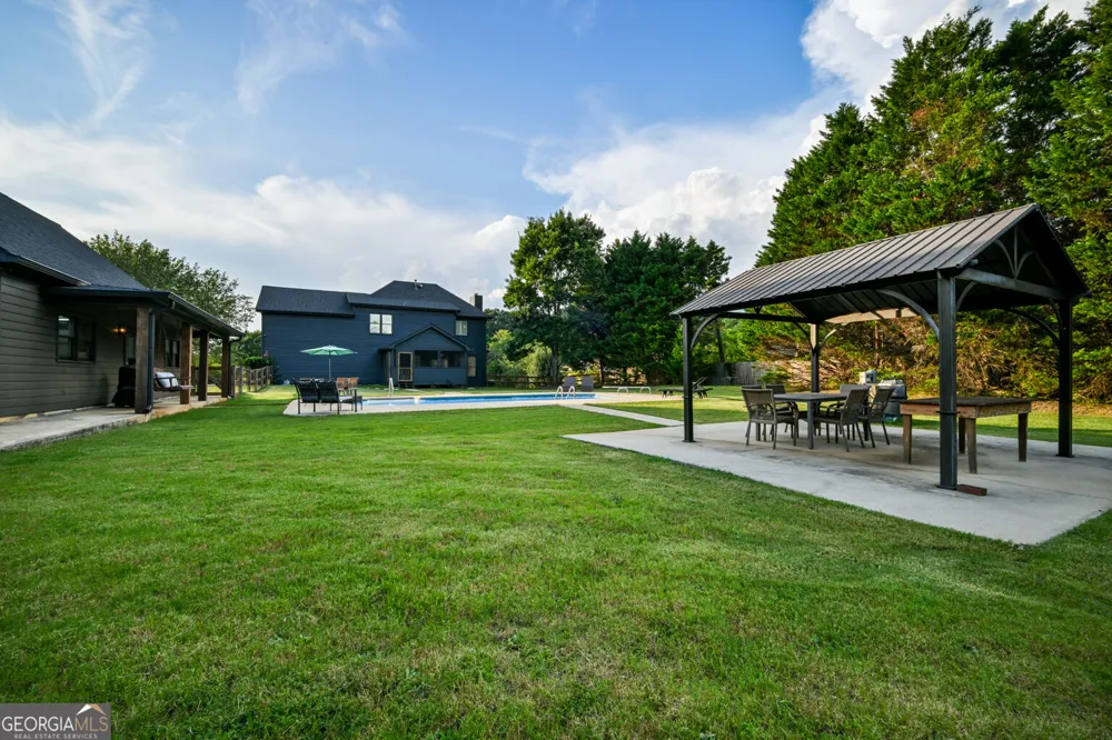 1940 Harvest WAY Loganville, GA 30052