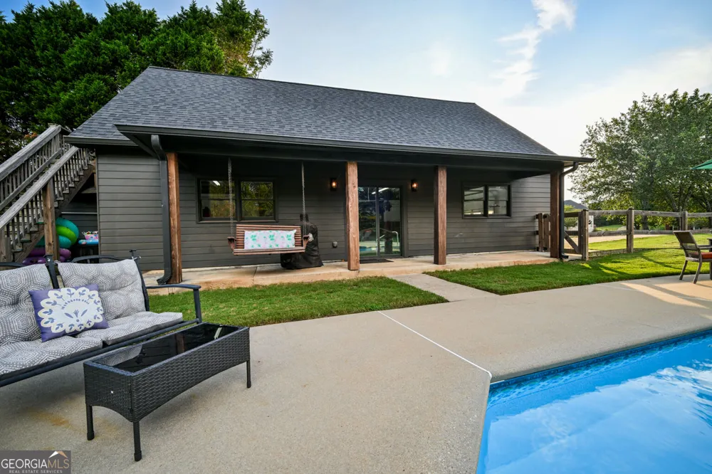 1940 Harvest WAY Loganville, GA 30052