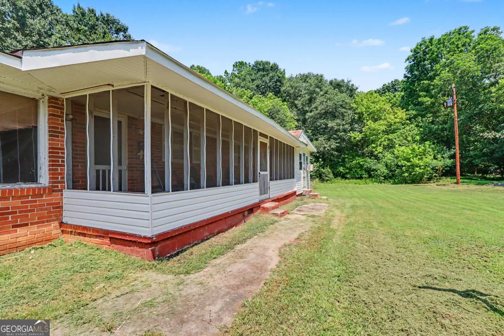 931 Davenport ST Cedartown, GA 30125