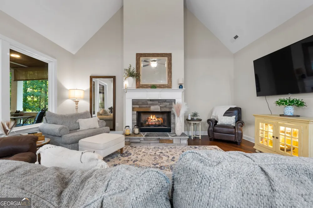 210 Hidden Falls Wlk Griffin, GA 30224