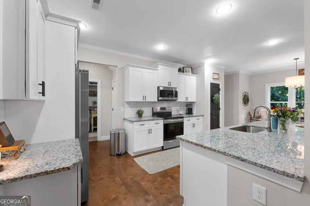210 Hidden Falls Wlk Griffin, GA 30224