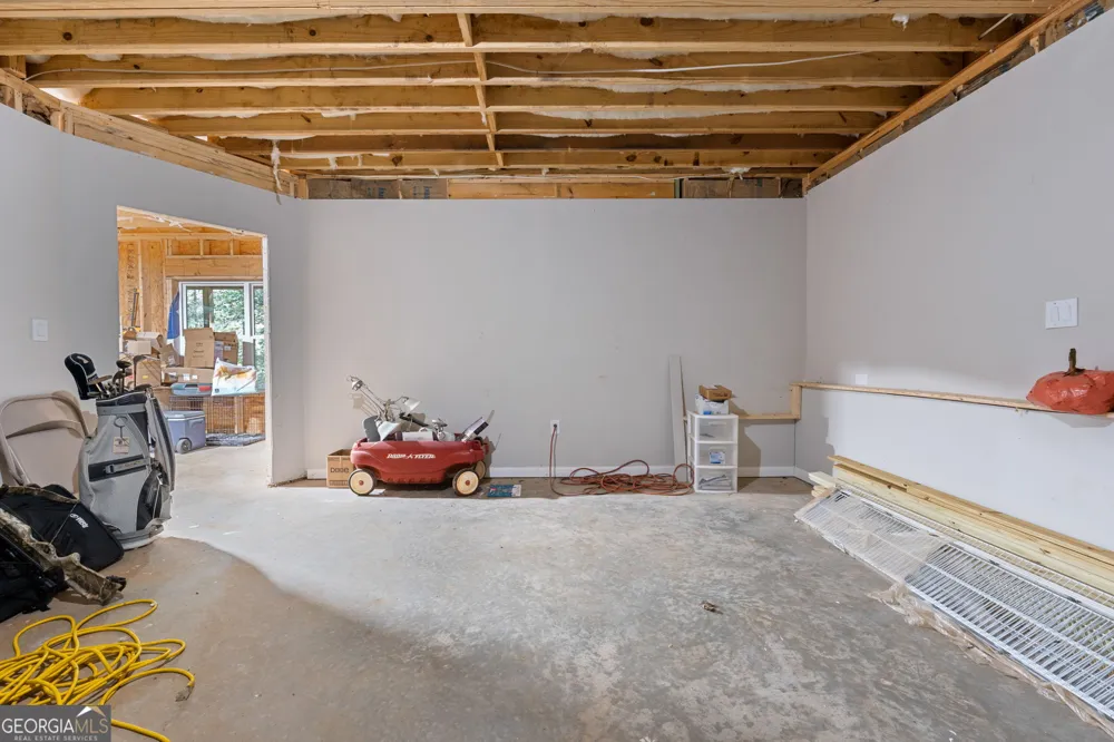 210 Hidden Falls Wlk Griffin, GA 30224