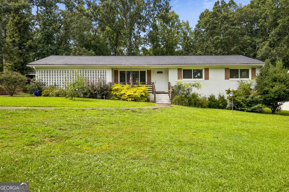 1331 Owen CIR Buford, GA 30518