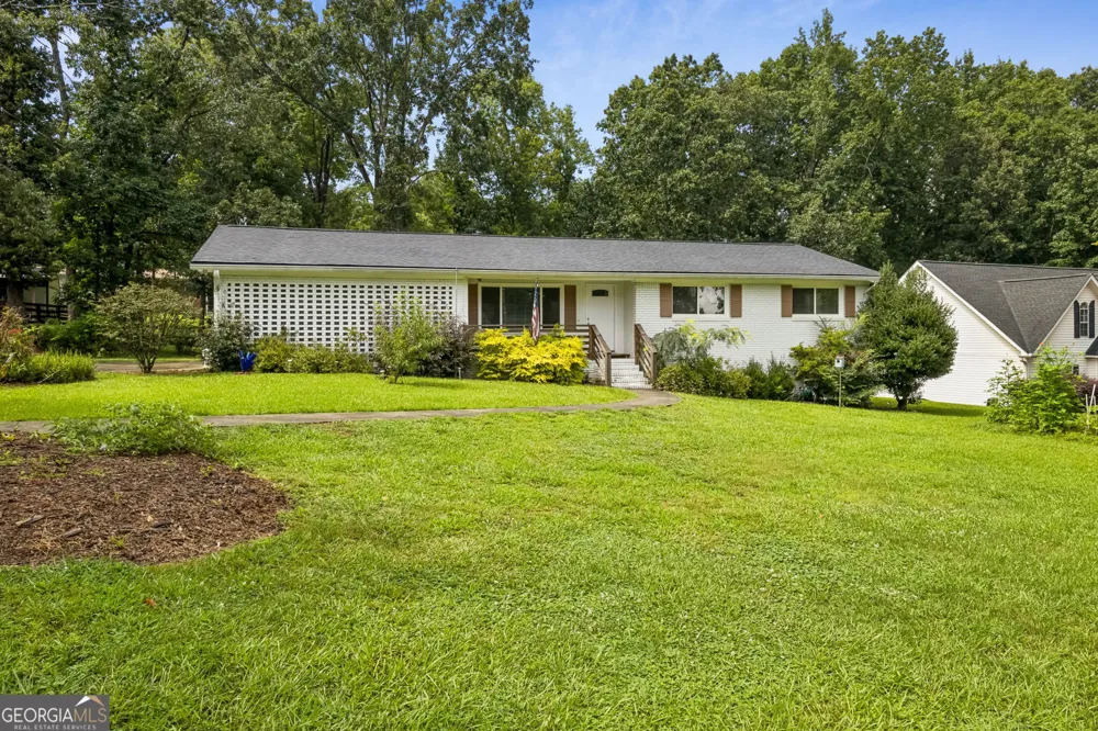 1331 Owen CIR Buford, GA 30518