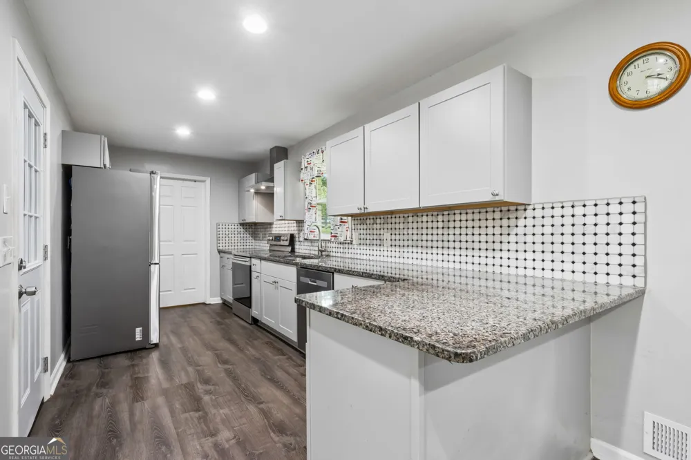 1331 Owen CIR Buford, GA 30518