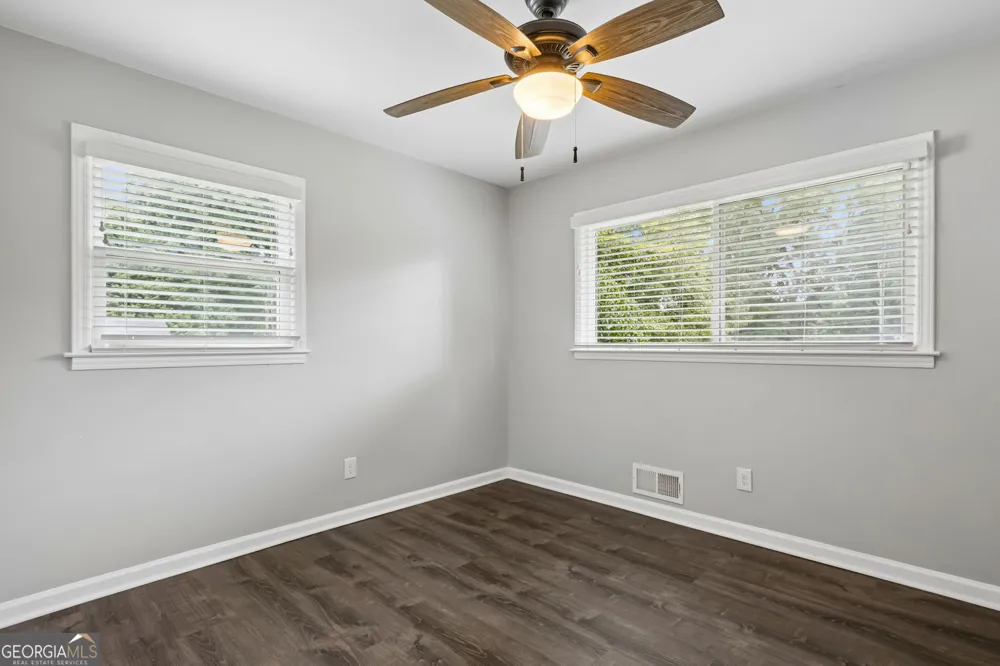 1331 Owen CIR Buford, GA 30518