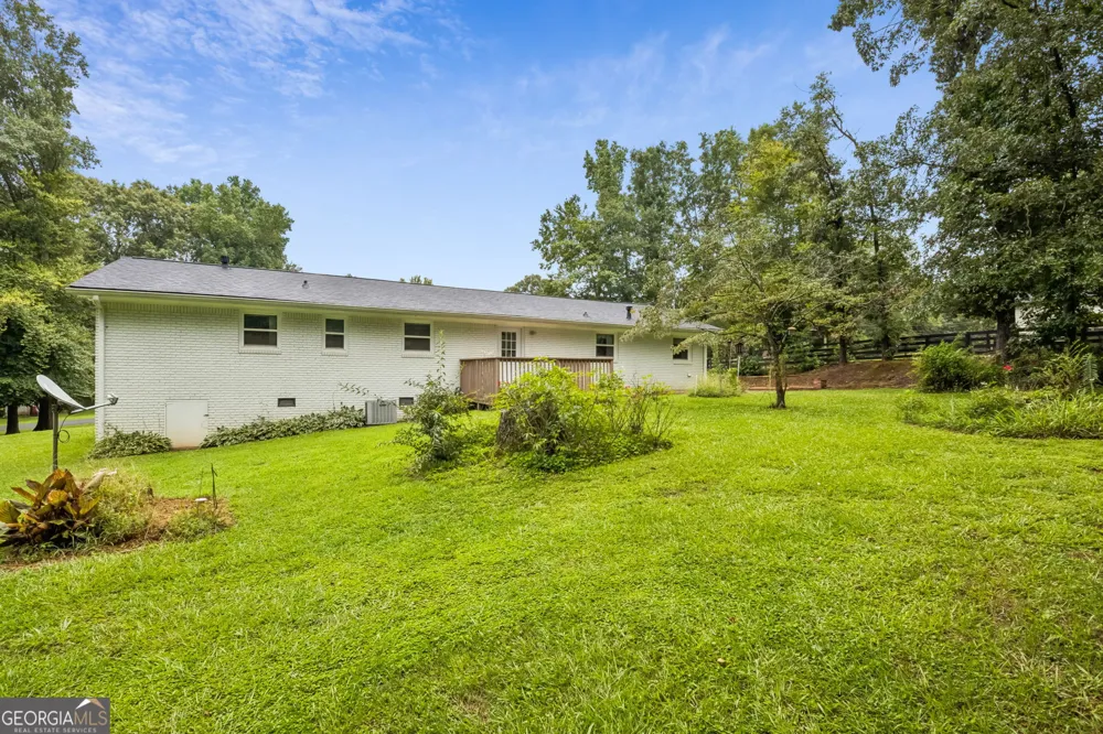 1331 Owen CIR Buford, GA 30518