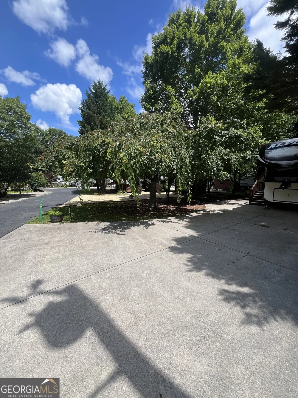 175 Choestoe Falls CIR Blairsville, GA 30512