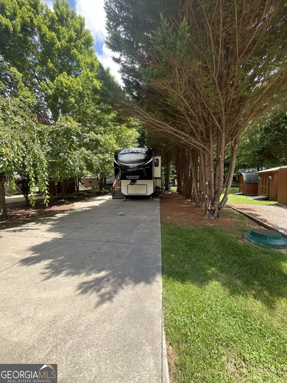 175 Choestoe Falls CIR Blairsville, GA 30512