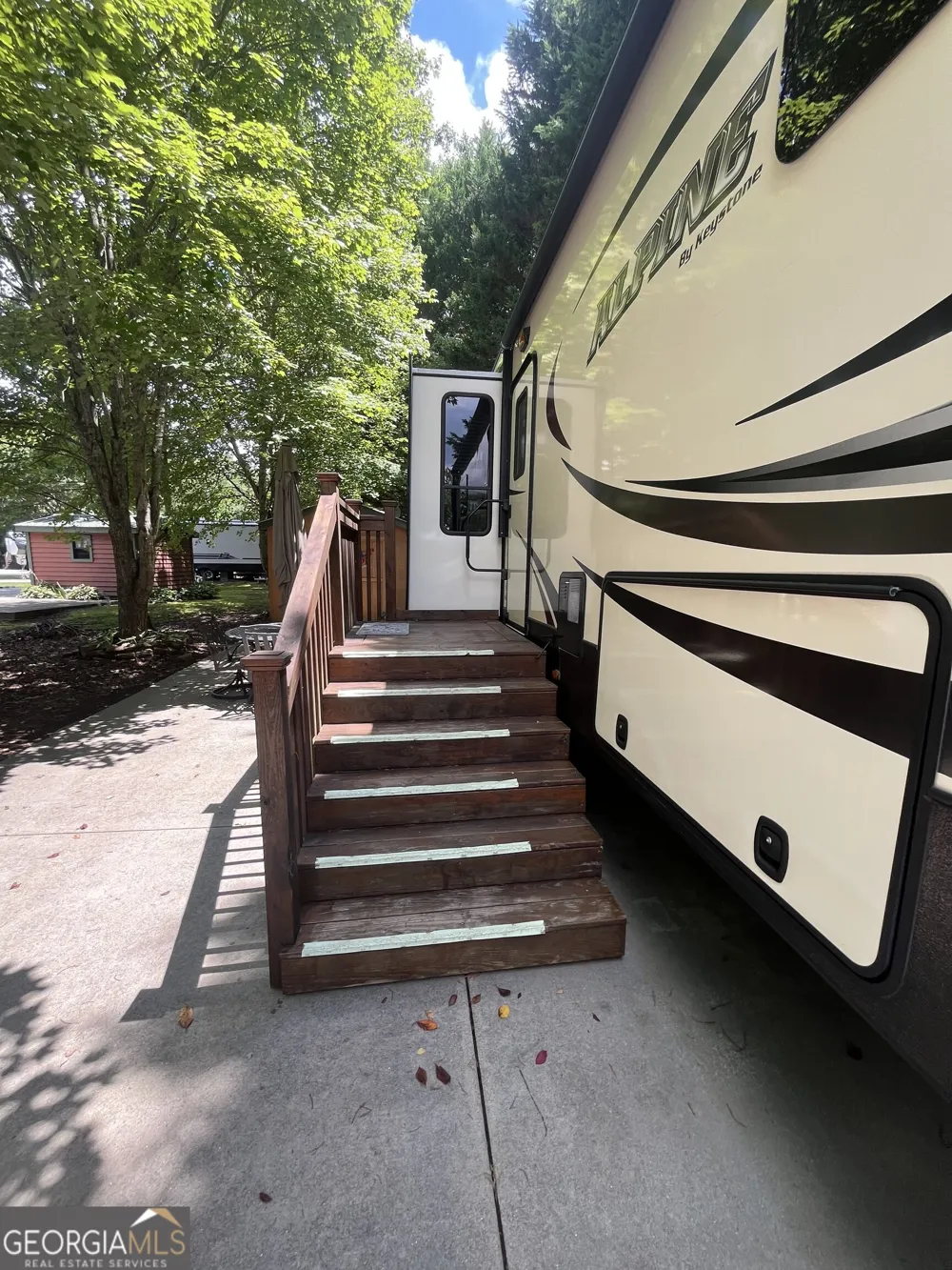 175 Choestoe Falls CIR Blairsville, GA 30512
