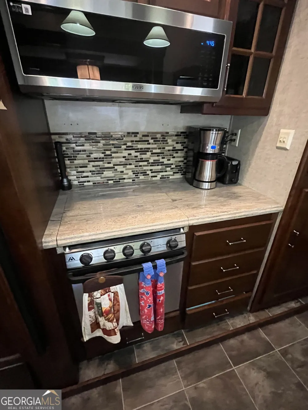 175 Choestoe Falls CIR Blairsville, GA 30512