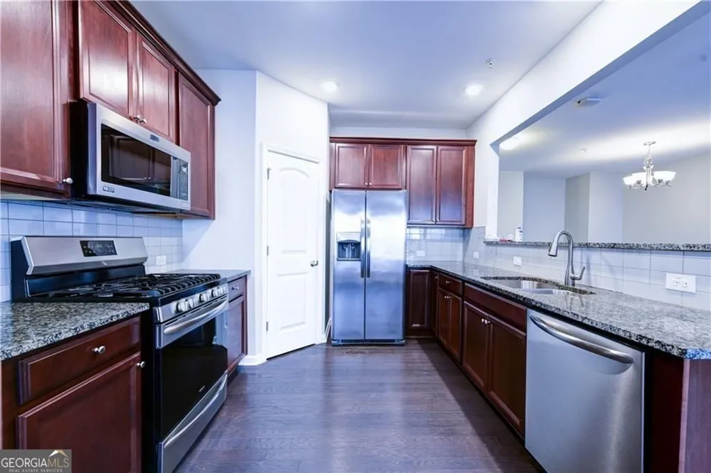 1226 Fischer TRCE Cumming, GA 30041