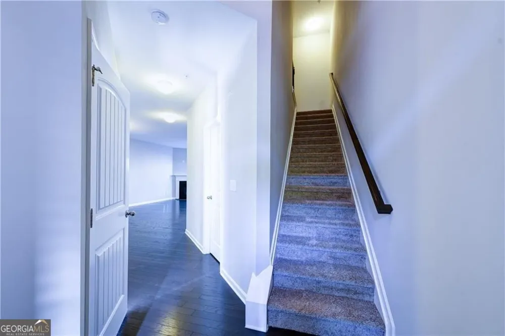 1226 Fischer TRCE Cumming, GA 30041