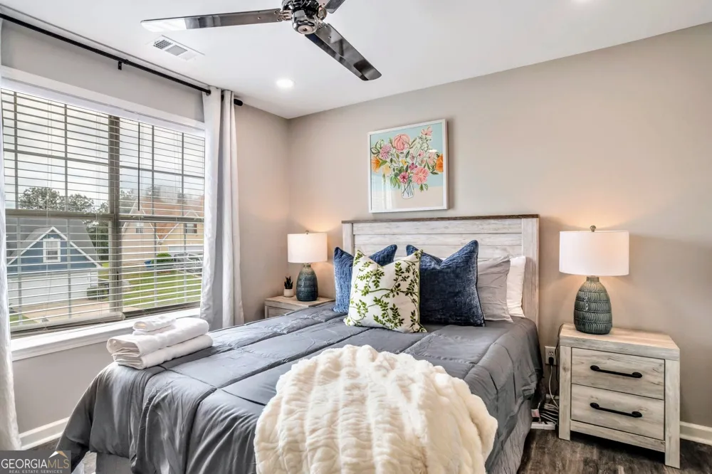 8008 Clearview CIR Riverdale, GA 30296