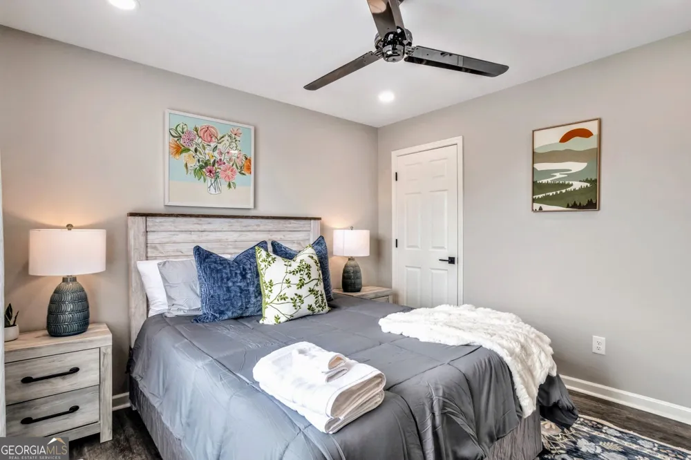 8008 Clearview CIR Riverdale, GA 30296