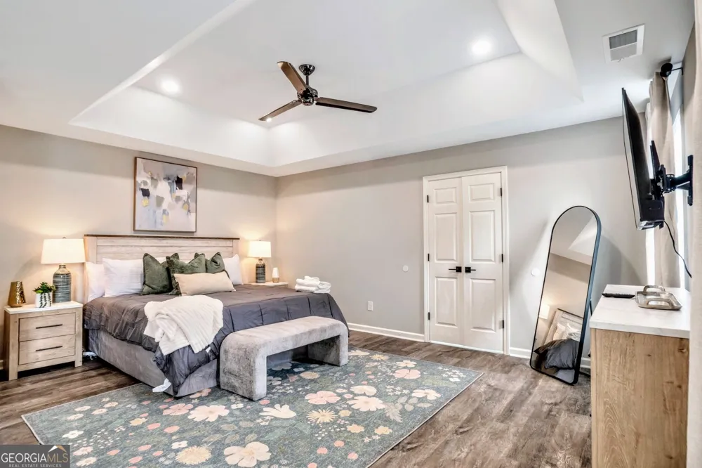 8008 Clearview CIR Riverdale, GA 30296