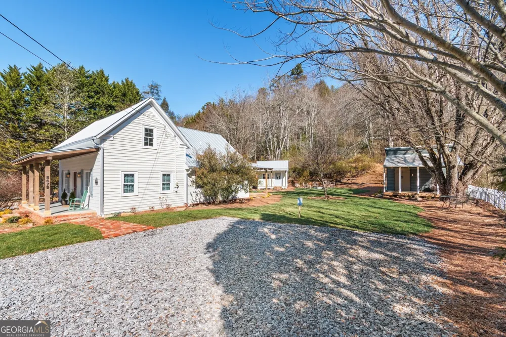 8679 Lakewood HWY Mineral Bluff, GA 30559