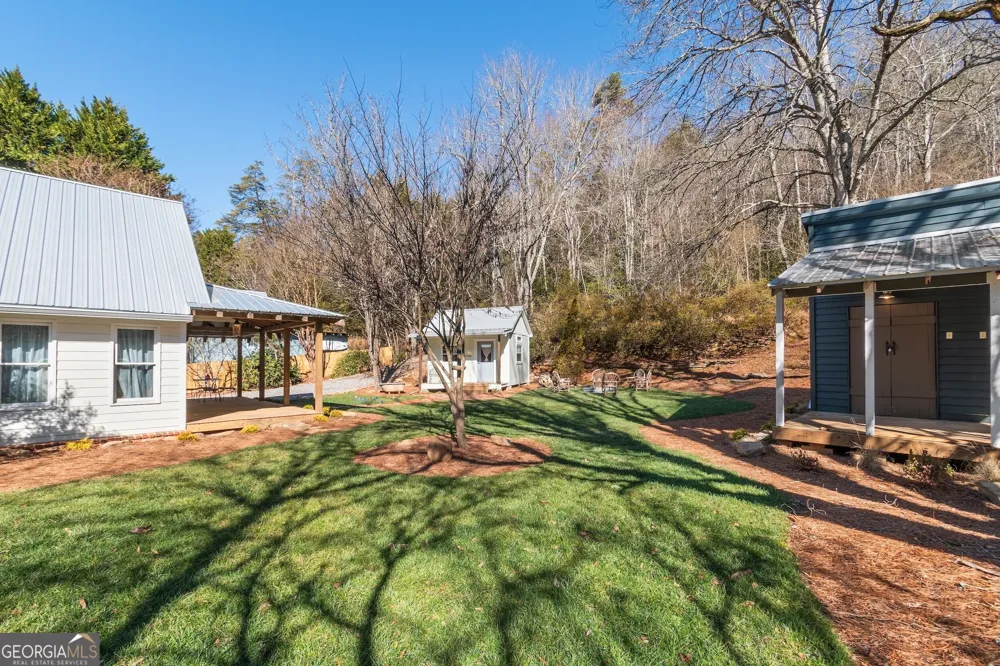 8679 Lakewood HWY Mineral Bluff, GA 30559