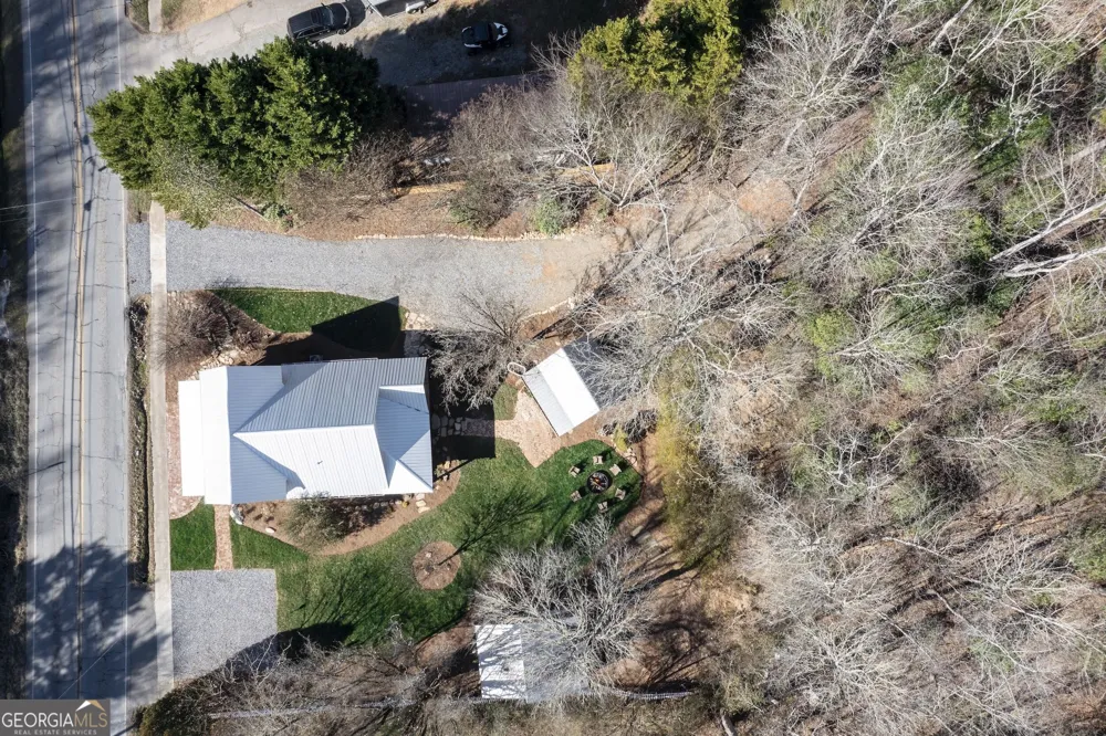 8679 Lakewood HWY Mineral Bluff, GA 30559