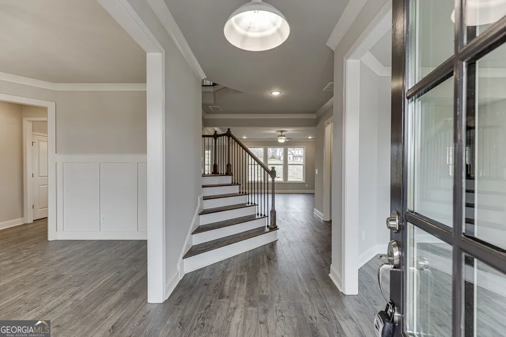 8935 Claude Martin DR Gainesville, GA 30506