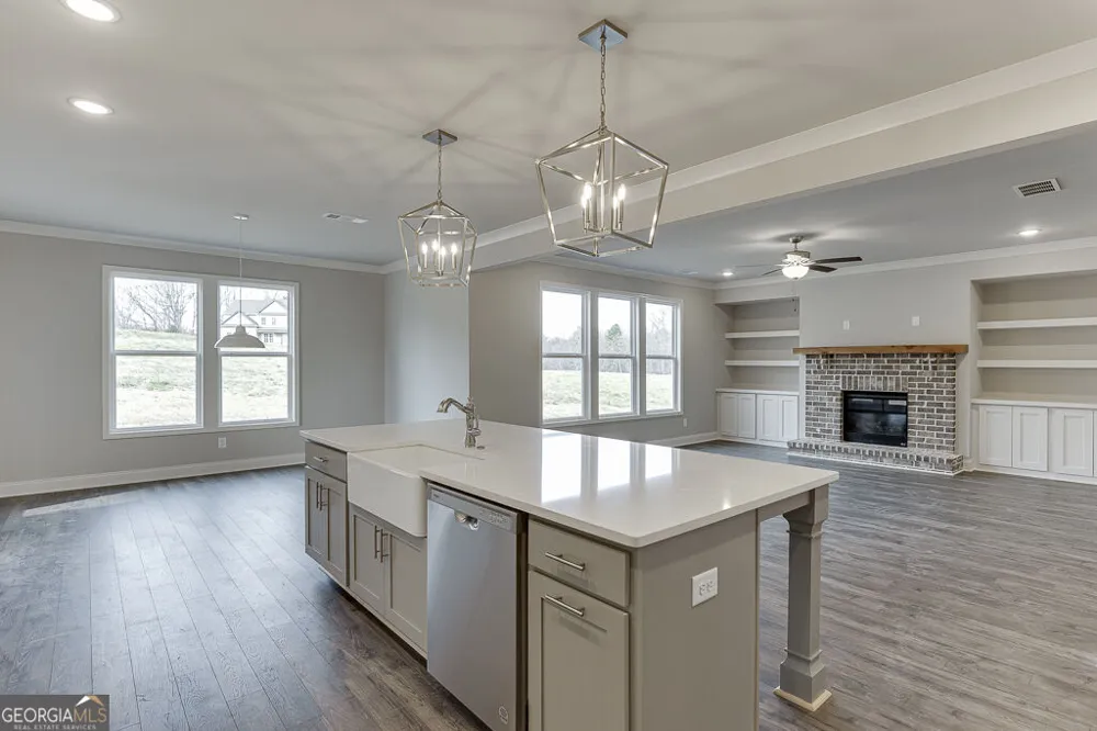 8935 Claude Martin DR Gainesville, GA 30506