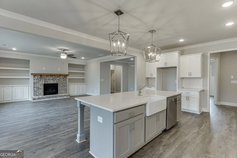 8935 Claude Martin DR Gainesville, GA 30506