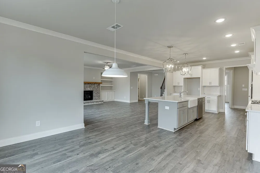 8935 Claude Martin DR Gainesville, GA 30506