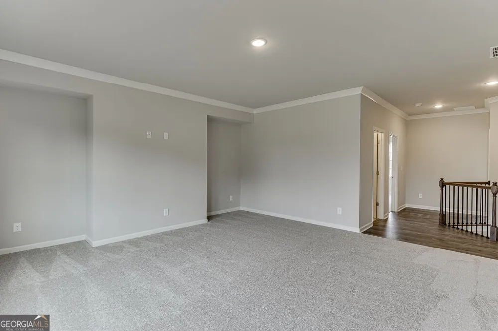 8935 Claude Martin DR Gainesville, GA 30506