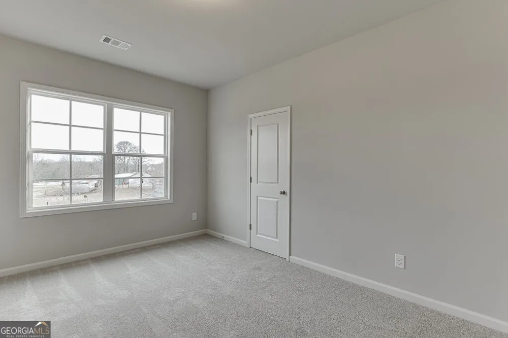 8935 Claude Martin DR Gainesville, GA 30506