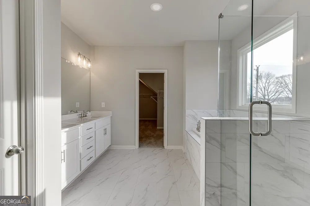 8935 Claude Martin DR Gainesville, GA 30506