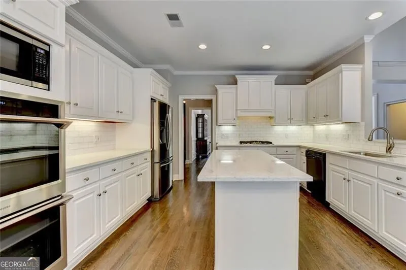 3394 Forestwood DR Suwanee, GA 30024