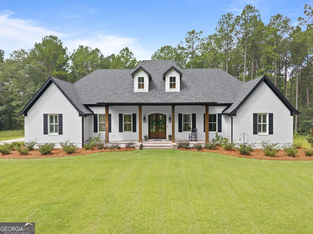 2200 Banks Dairy RD Portal, GA 30450