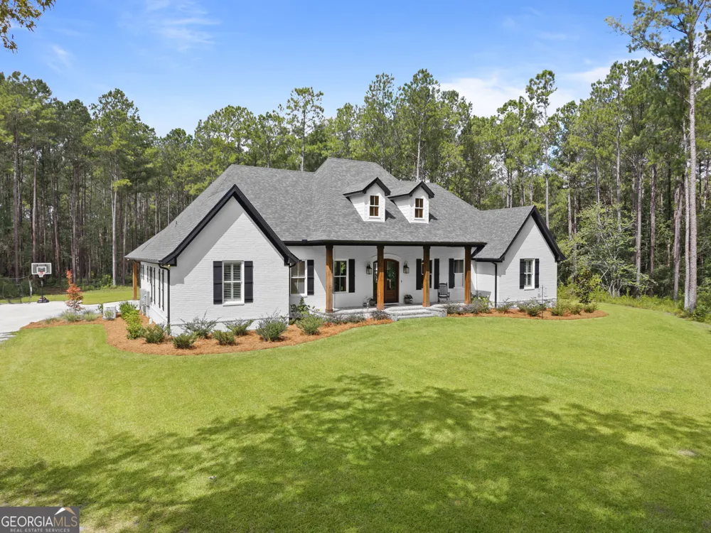 2200 Banks Dairy RD Portal, GA 30450