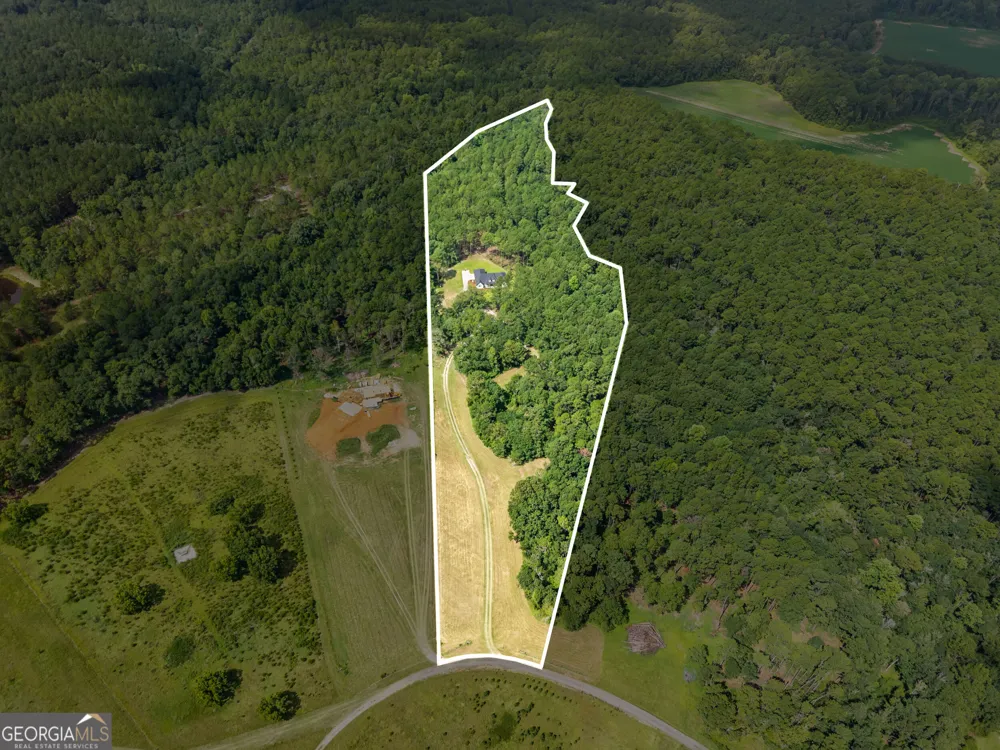 2200 Banks Dairy RD Portal, GA 30450