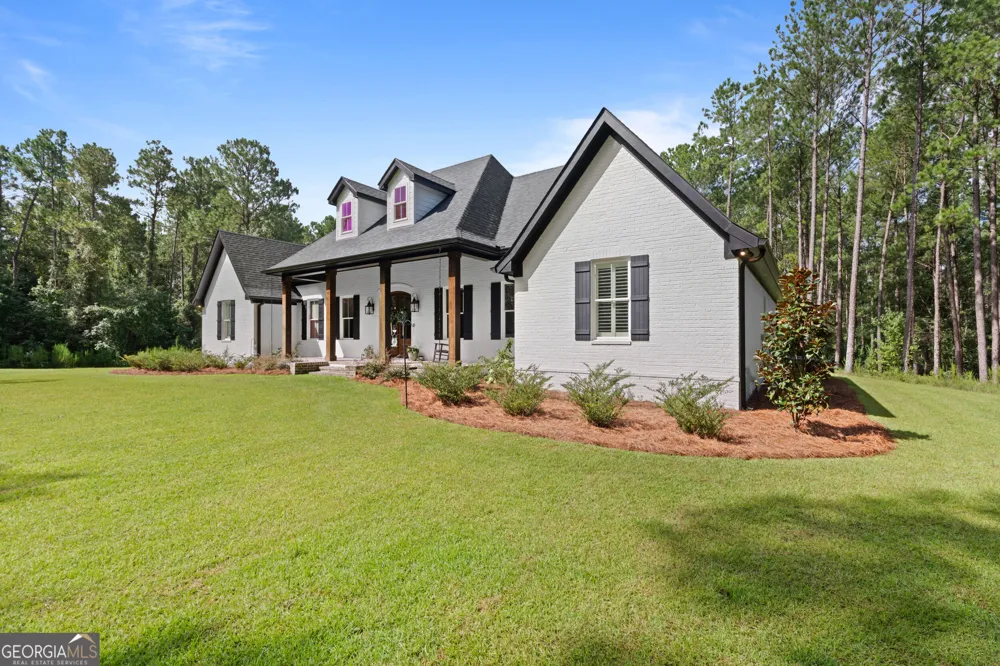 2200 Banks Dairy RD Portal, GA 30450