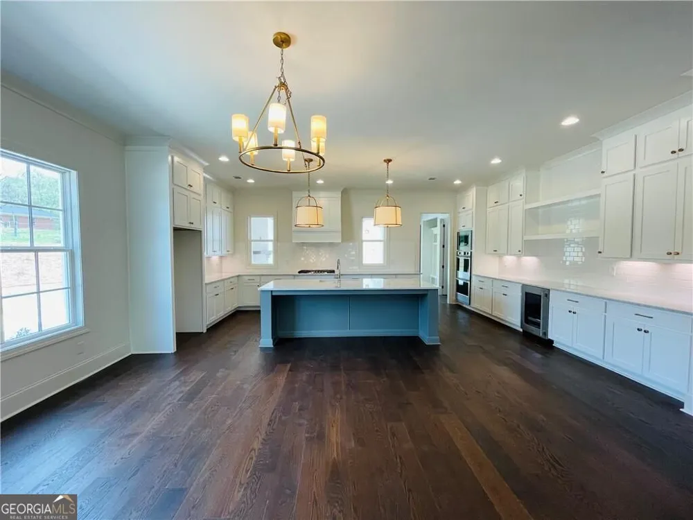 212 Suwanee AVE Suwanee, GA 30024