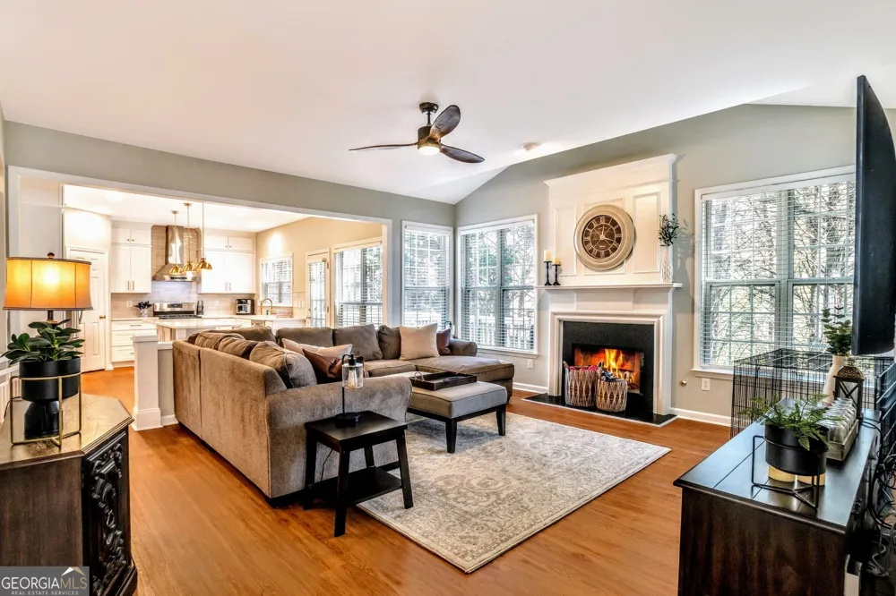 4306 Sugar Maple Chse Acworth, GA 30101