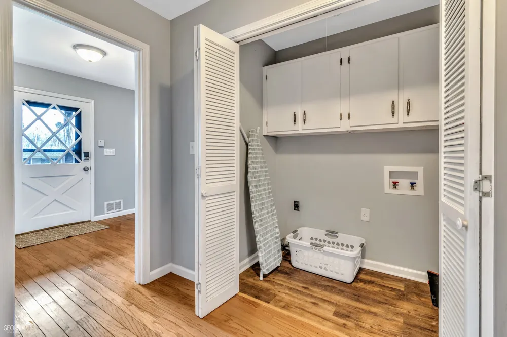 367 Autumn LN SE Smyrna, GA 30082