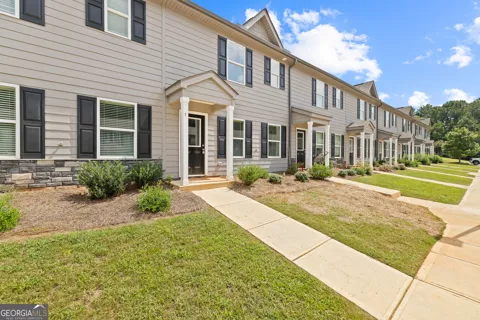 100 Lena LN